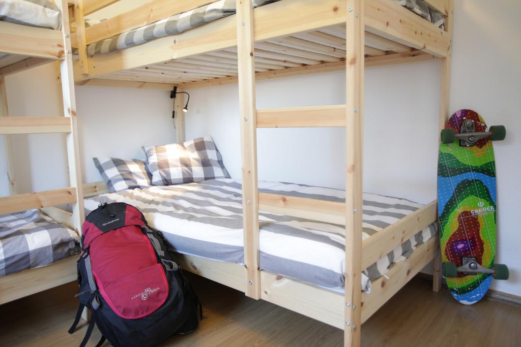 Moka Surfhouse Hostel เอริเซรา ห้อง รูปภาพ